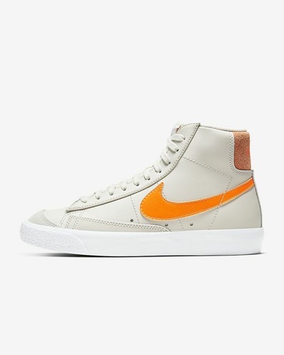 blazer mid 77 light bone