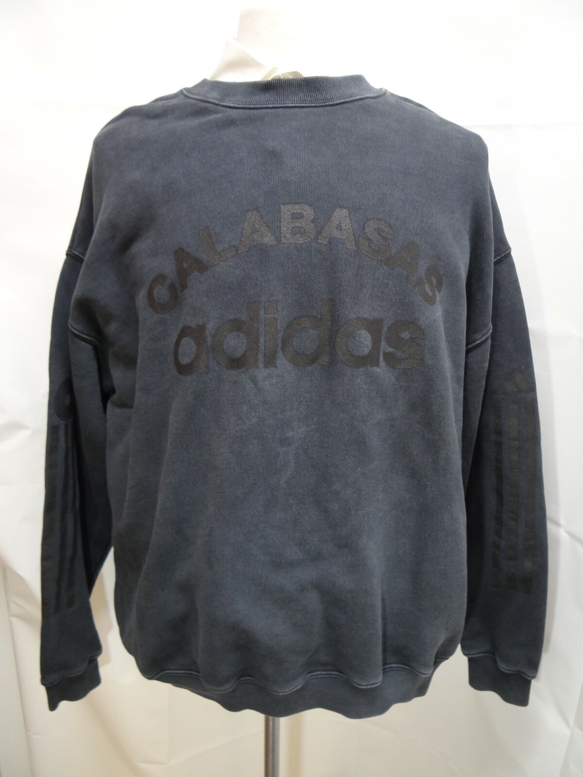 100% Authentic - Adidas × Yeezy Season 