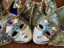 2 kleine Keramik Gesichtsnarr Venezianische Maskerade Masken Venedig Italien