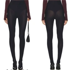 Commando Classic Footed Leggings in Black Size Large