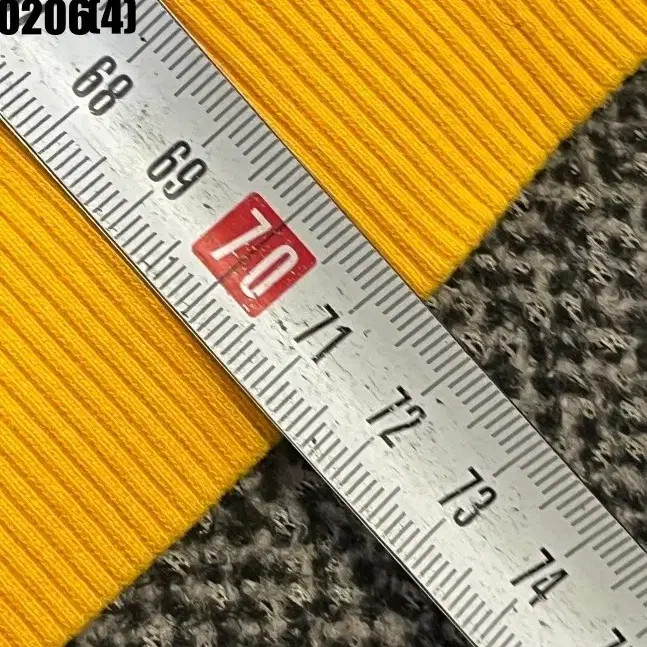 Adidas Originals Yellow Hoodie 0206 (Size 105) thumbnail 7