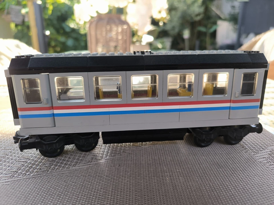 LEGO Train 9V  4558  Wagon  Metroliner  - Photo 2/4