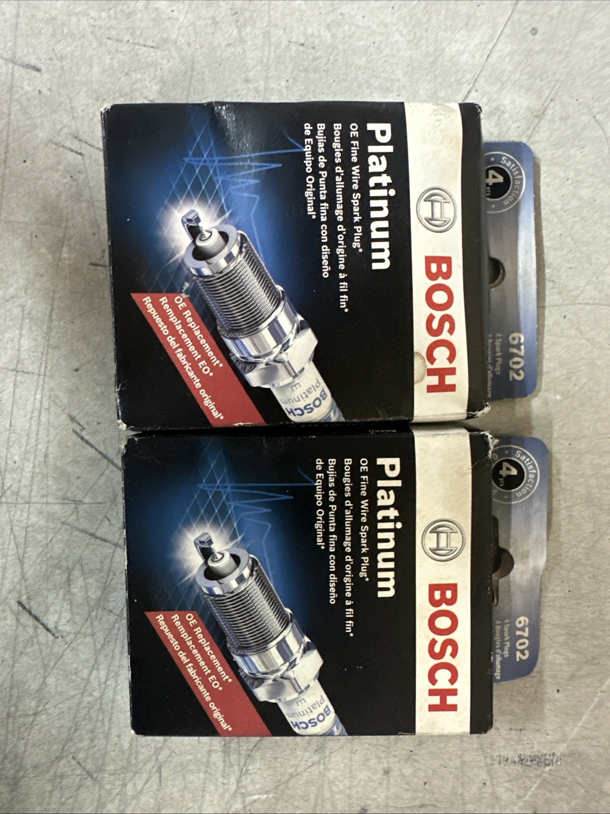 NEW Bosch Platinum OE Fine Wire Spark Plug 2-4pack PN: 6702