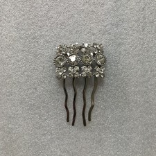 VINTAGE RHINESTONE SILVER TONE METAL HAIR COMB UP DO ACCESSORY