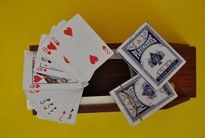 Sabot distributeur de cartes banquier bois Jeu Casino Card dispenser – C. NEUF - Photo 1/3