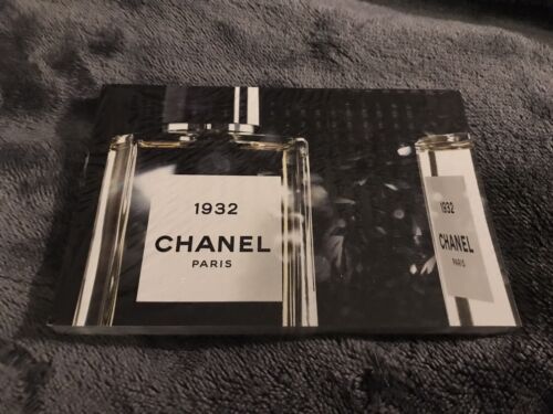 1932 Chanel Paris versiegelte Packung mit 25 Postkarten 6 Zoll x 4 Zoll - Bild 1 von 5