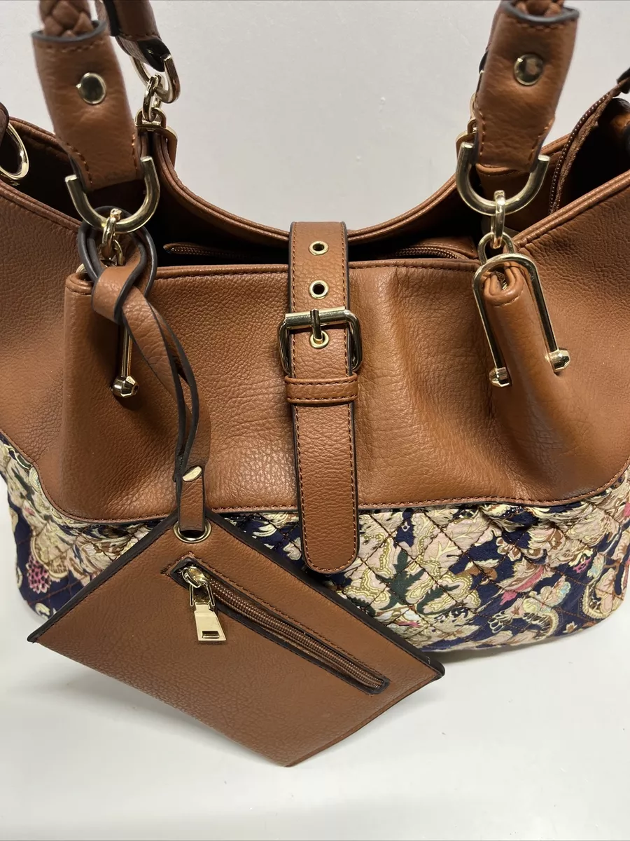 Black rivet leather purse deals