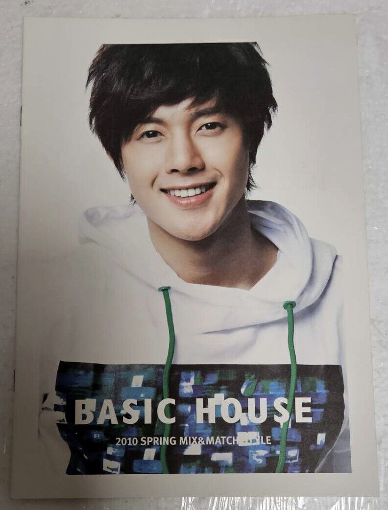 Kim Hyun Joong Official Photo Catalogs SS501 Collection Kim Hyun Joong Official Photo Catalogs SS501 Collection