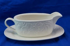 Mikasa English Countryside Gravy Boat or Sauce Bowl w/ Underplate, 9" (Box #2)