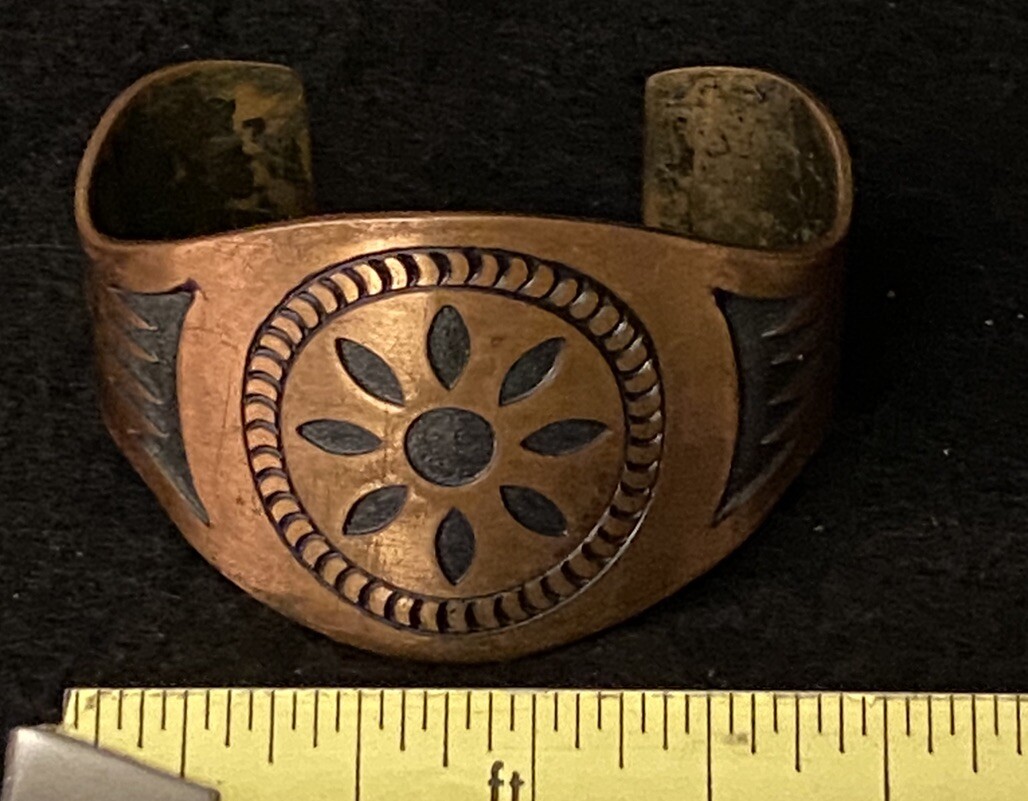 Vintage Solid Copper Native American Thick Cuff B… - image 12