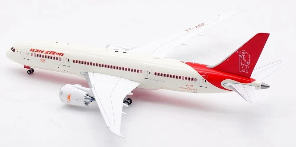 Air India / Boeing 787-8 Dreamliner / VT-ANP / IF788AI1123 / 1:200 Foto 2 de 4