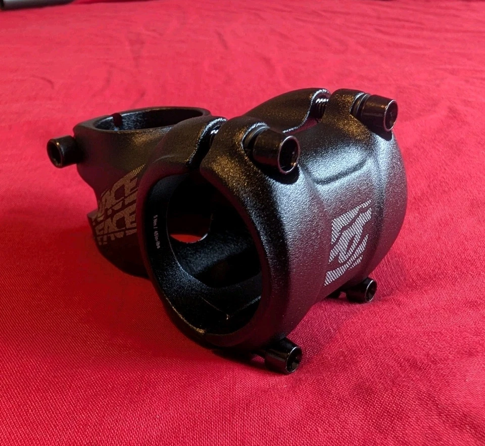 Raceface Chester Stem 35mm 40mm reach MTB Downhill Freeride Enduro NEW Black - Image 2 of 4