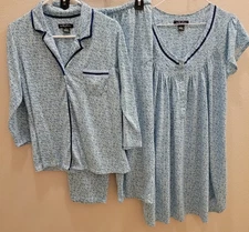 Earth angels 3 piece Medium pajama jammie set. Gown, Top, Pants Blue Abstract