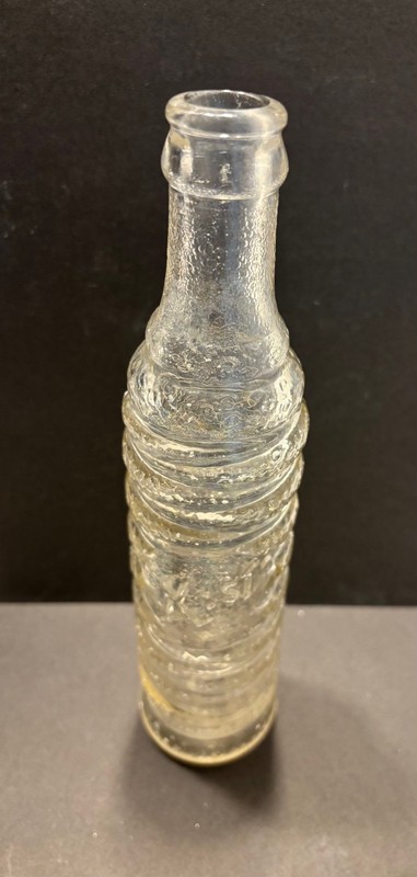 Antique Vintage 7 oz. 1920s Kist Soda Pop Bottle ~ Jan 25, 1927  Great condition