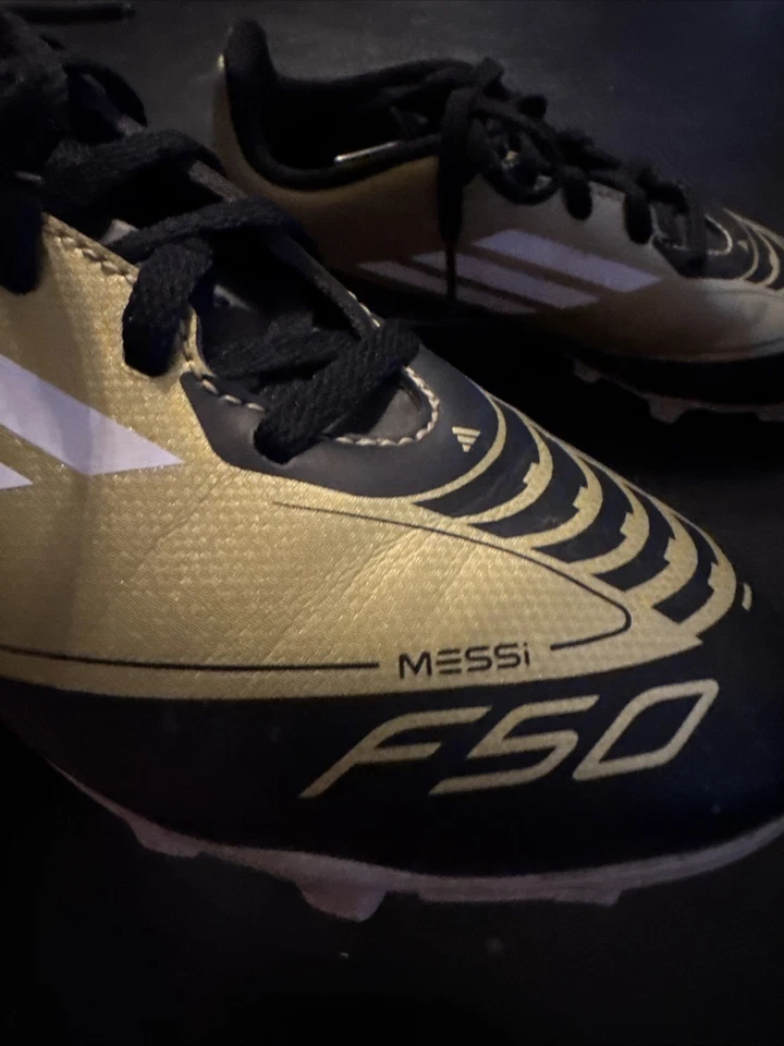 Adidas Unisex-Niño F50 Club Messi Zapatilla Tierra Flexible Talla 2.5 Foto 4 de 4