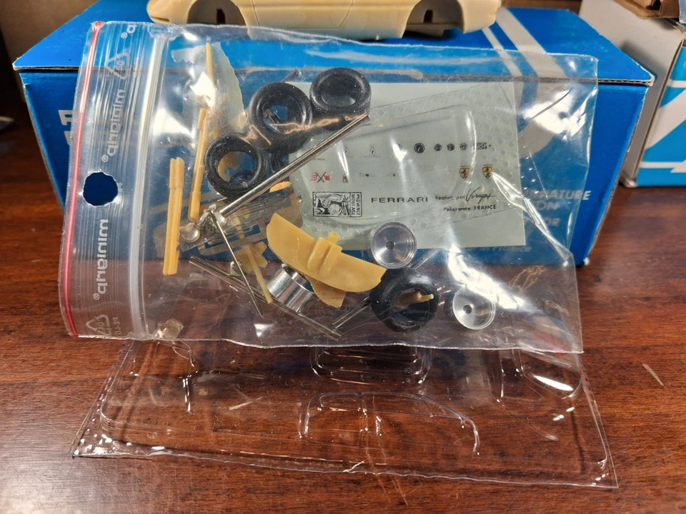 PROVENCE MOULAGE KIT FERRARI 365P SALONE DI PARIGI 1966 SCALA 1/43 - Immagine 4 di 4