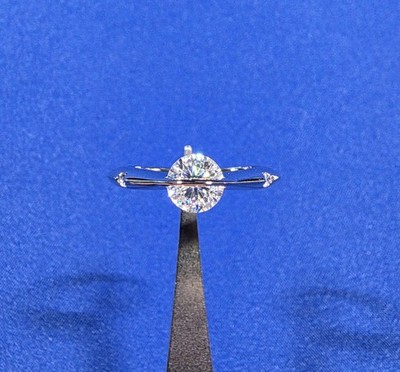 Einzigartiger rotierender Solitär 1 kt CZ Rundschliff Spinner Ring Größe 8 neu
