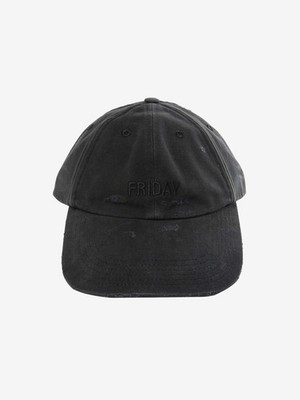 VETEMENTS - Men Friday Distressed Cap