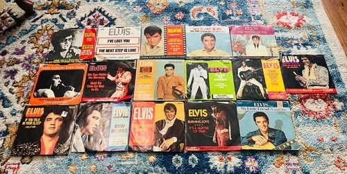 Lot of 16 Elvis Presley Vintage Mini Vinyl Records