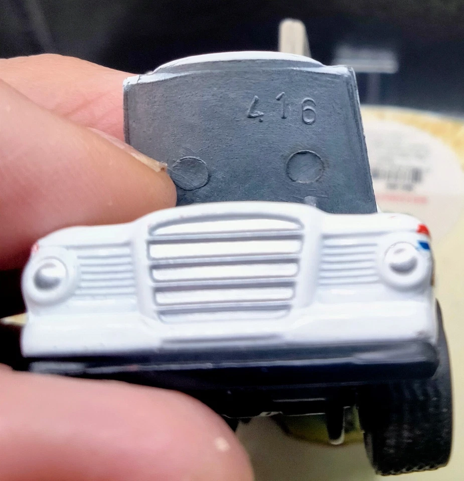 老式美国邮政特殊送货金属卡车带邮票 — 第 3/4 张图片