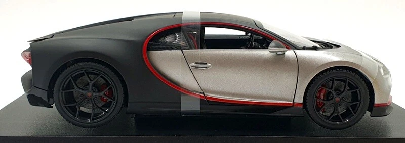 Maisto 1/18 Scale Diecast 46629 - Bugatti Chiron - Silver - Image 4 of 4