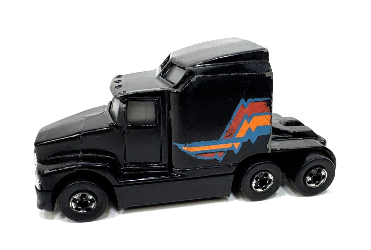 ミニカー Hot Wheels Blacktop KENWORTH BIG RIG 1988 Hot Wheels #76 Kenworth BIG RIG T600 Semi Truck Cab Black
