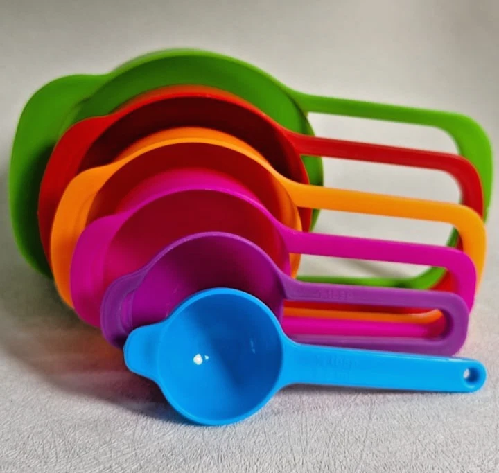 6 Pieces Colorful Measuring Cup Set Cooking Tool Plastic