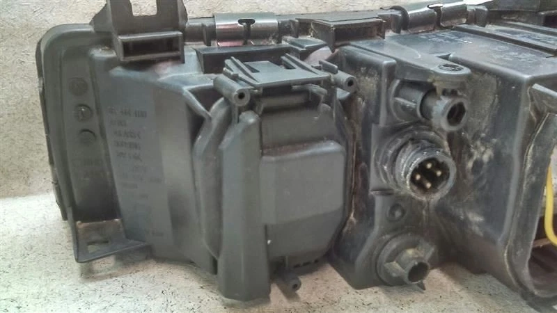 Faro derecho pasajero compatible con 89-95 BMW 525i OA-179119 Foto 4 de 4