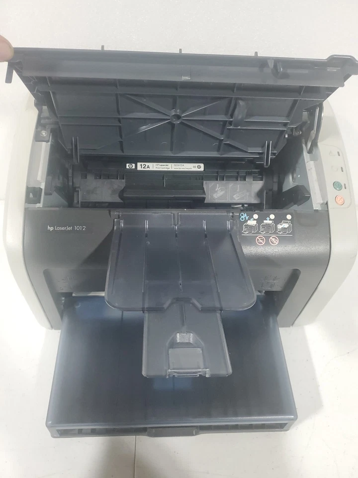 HP Laserjet 1012 Monochrome USB Laser Printer Q2461A 22.6k Page Count - Image 3 of 4