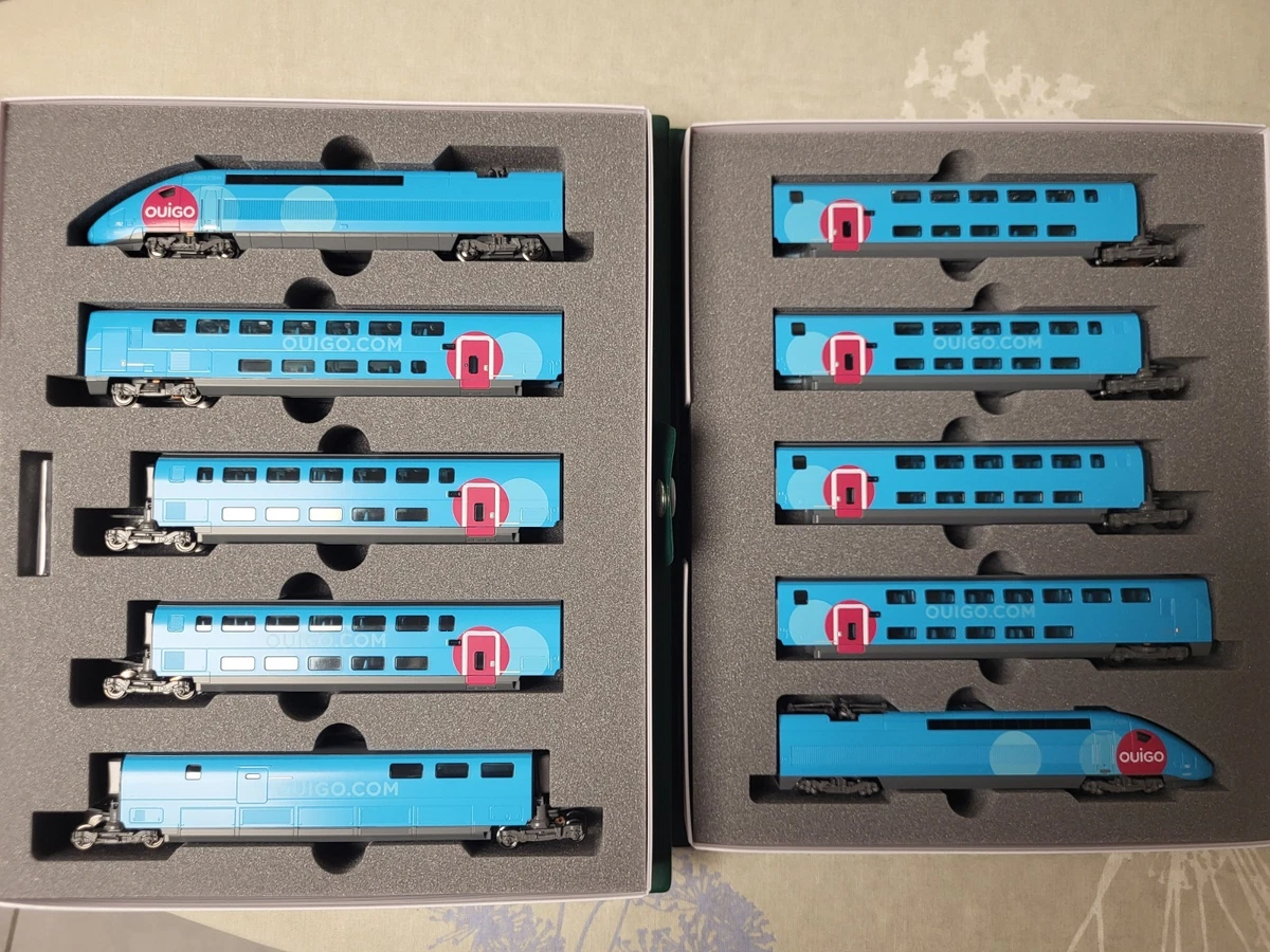 10-278 & 10-279 Coffret TGV KATO HAYATE E2 10 éléments DCC + Kit lumière N 1/160