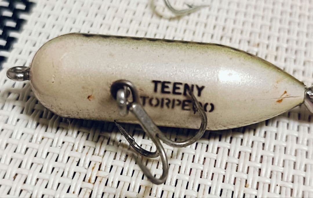 Heddon Tiny Torpedo Set of 3 Topwater Lures Red & White, Used Bonus - Image 4