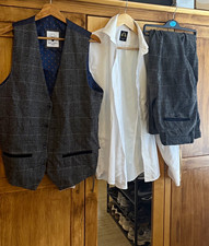 Men’s Marc Darcy 3 Piece Tweed Grey/Navy Suit