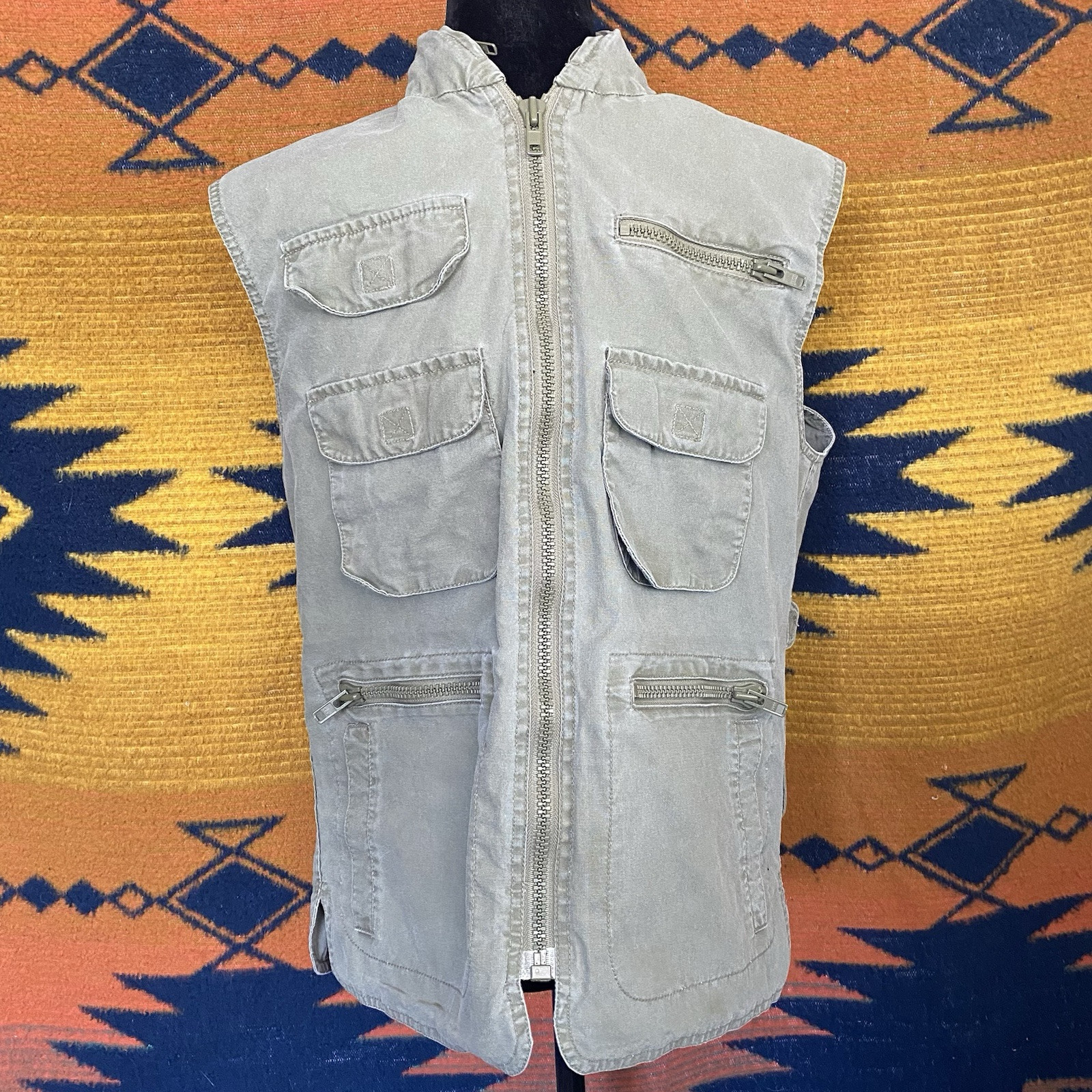 Vintage Banana Republic 80’s 100percent Cotton Safari Vest Medium Olive Unisex.