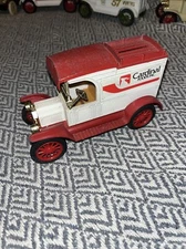 Vintage Ertl CARDINAL FOODS INC. 1913 MODEL T VAN Die-Cast Bank