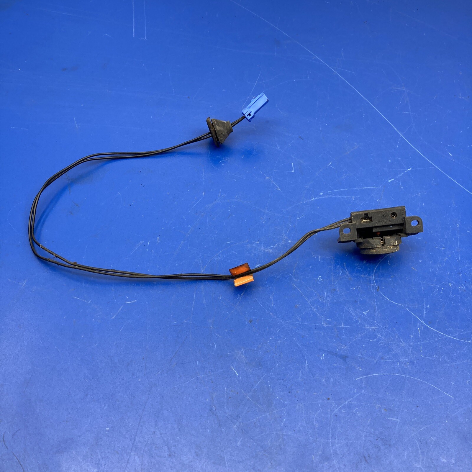 2005 Jaguar XJ8 XJR VdP Trunk Release Button Gold Cat OEM GENUINE eBay