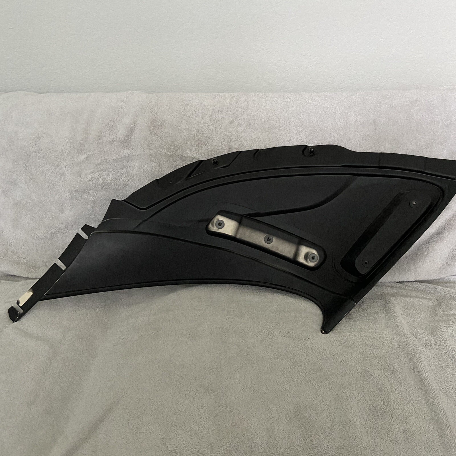 2015 McLaren 650S Spider Left Intake Panel Side Fender Blade  #1362 11A7045CP