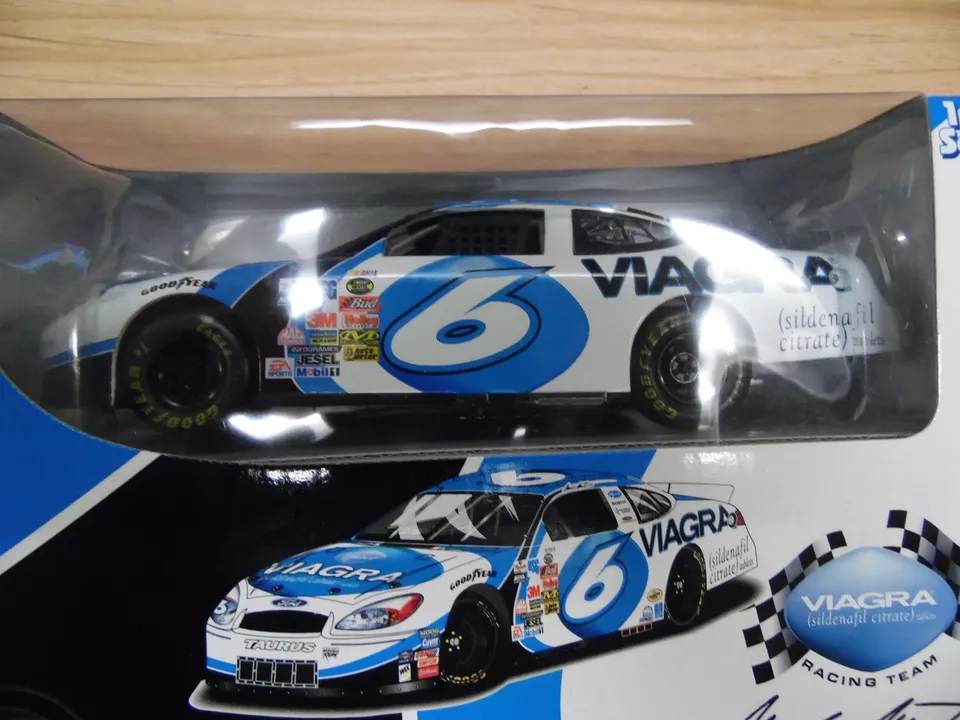 Mark Martin Die Cast lote de 3 escala 2 1:4 y escala 1:24 NASCAR 030718DBT2 Foto 2 de 3