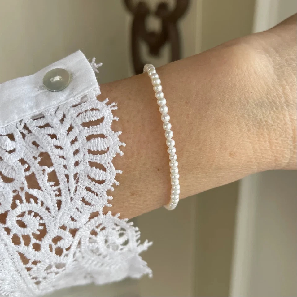 Brazalete Clásico Pequeño de Perlas, 4mm Blanco Agua Dulce Perla Semilla Cuentas Pequeño Delicado Foto 2 de 4