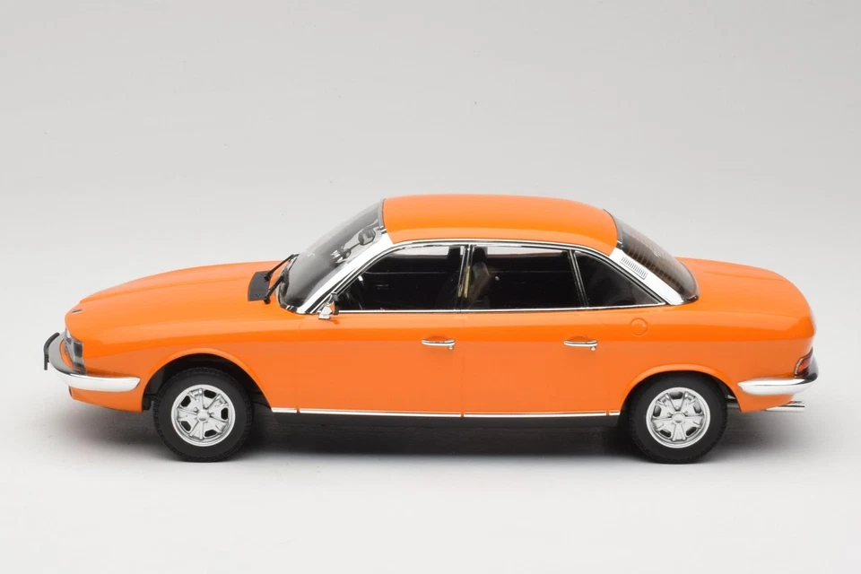 151015401 NSU Ro80 Orange Minichamps 1/18 - Immagine 3 di 4