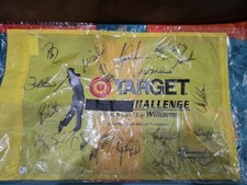 Tiger Woods Signée Et 16 Autres Signatures Target World Challenge Drapeau Global...