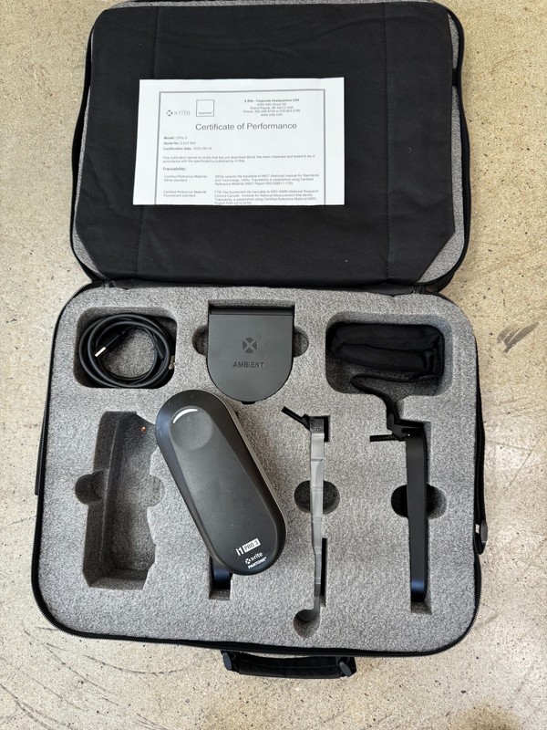X-Rite i1 Pro 3 Spectrophotometer Color Calibration Device