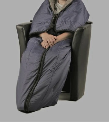 REHA4YOU Multifunktionsdecke vielseitig auch als Schlupfsack / Rollstuhldecke einsetzbar