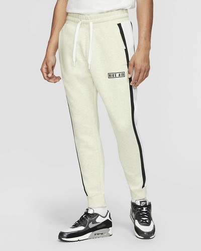 Nike Men's Large (35-38\