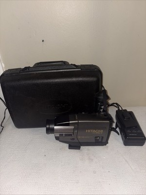 Hitachi VM-E58A 8mm Video8 Camcorder w/ Case+Battery Station(Read Description)