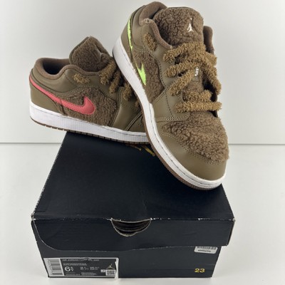 Air Jordan 1 Low UTL (GS) Teddy Bear Driftwood Racer Blue Size 6Y w/ Box