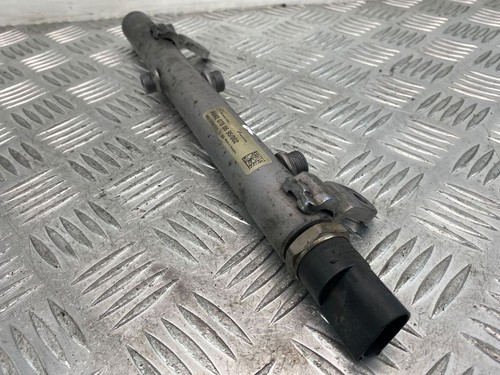 MERCEDES E280 CDI W211 Kraftstoffzuführung A6420700695  Disel PFF5821