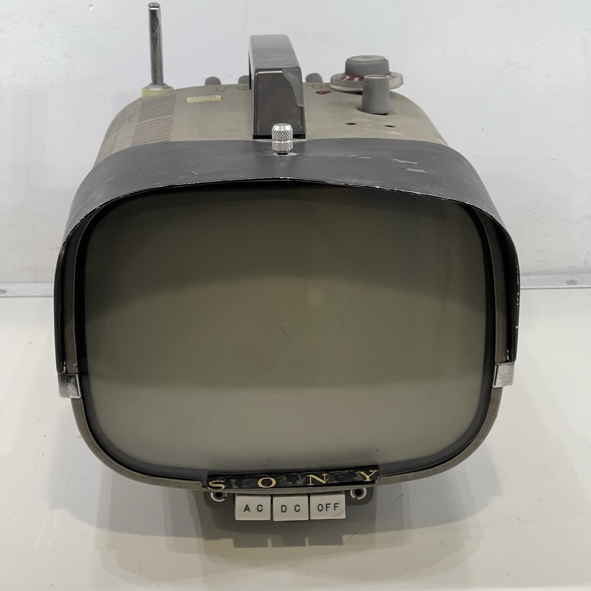 SONY TV 8-301W Portable TV circa 1961 | eBay