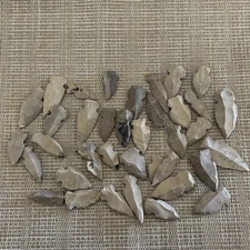 10  Flint Arrowheads 1-1/2 - 2 inches long. Replicas, modern made