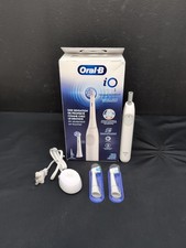 Oral-B iO Series 2 Rechargeable Electric 3 Modes Toothbrush Starter Kit White