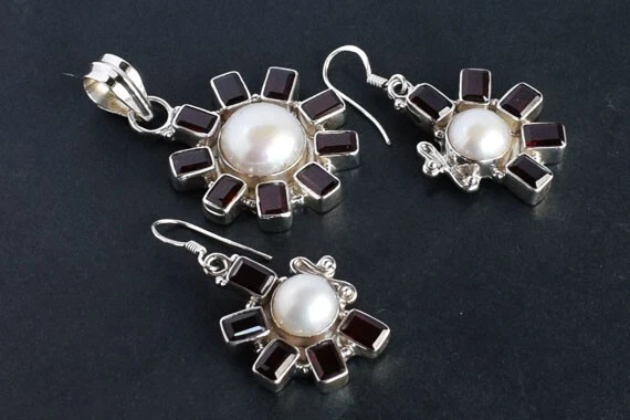 Set orecchini pendenti perle granato naturale argento sterling 925 gioielli... - Immagine 2 di 4